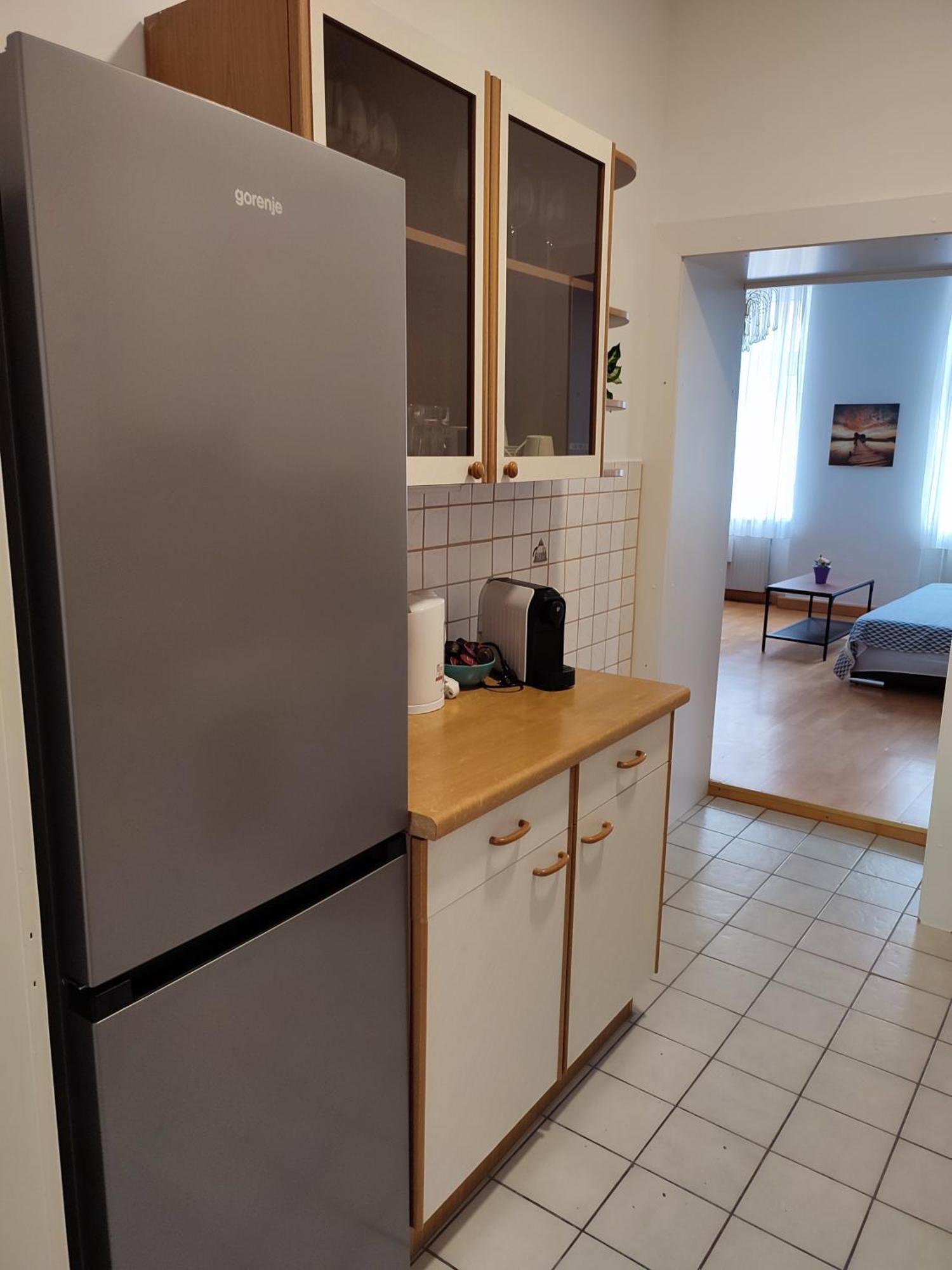 Studio & Apartments Near Reumannplatz เวียนนา ภายนอก รูปภาพ