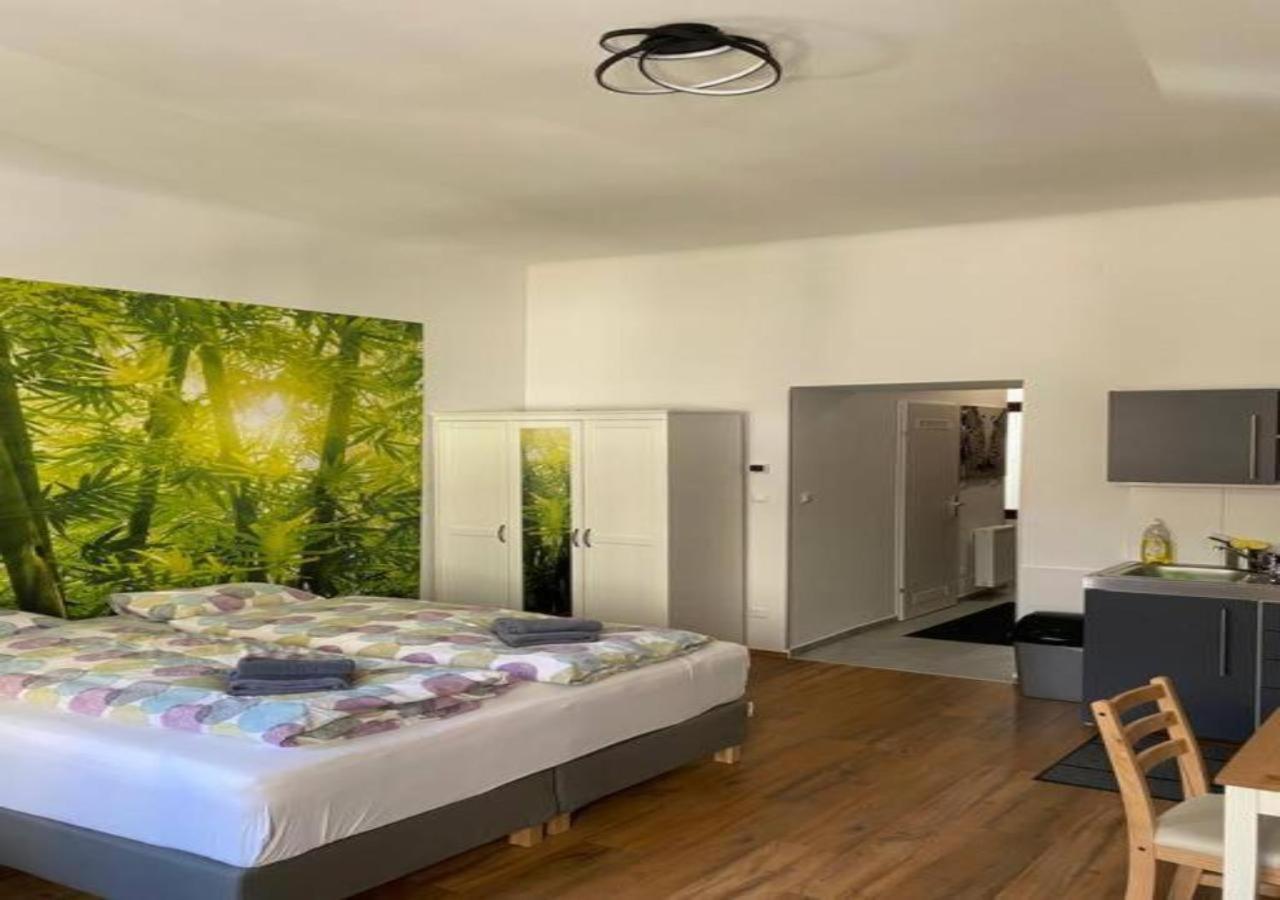 Studio & Apartments Near Reumannplatz เวียนนา ภายนอก รูปภาพ
